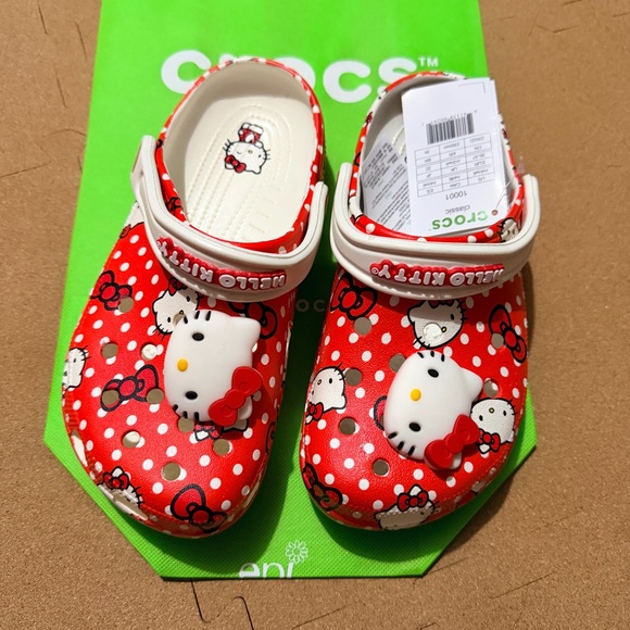 CROCS Red and White Kids' Character Clogs4/6 - Picture 2 of 4